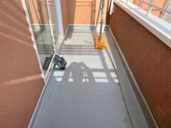 バルコニー施工前R施工前